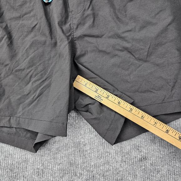 Chubbies Shorts Mens XL 5" Gray Quick Dry Unlined Stretch Drawstring Athleisure - Picture 2 of 6